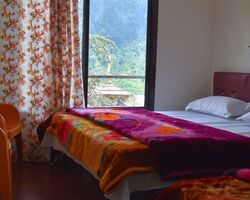 Cottage Style Rooms With Vishwanath Temple Kedarnath Road Guptkashi